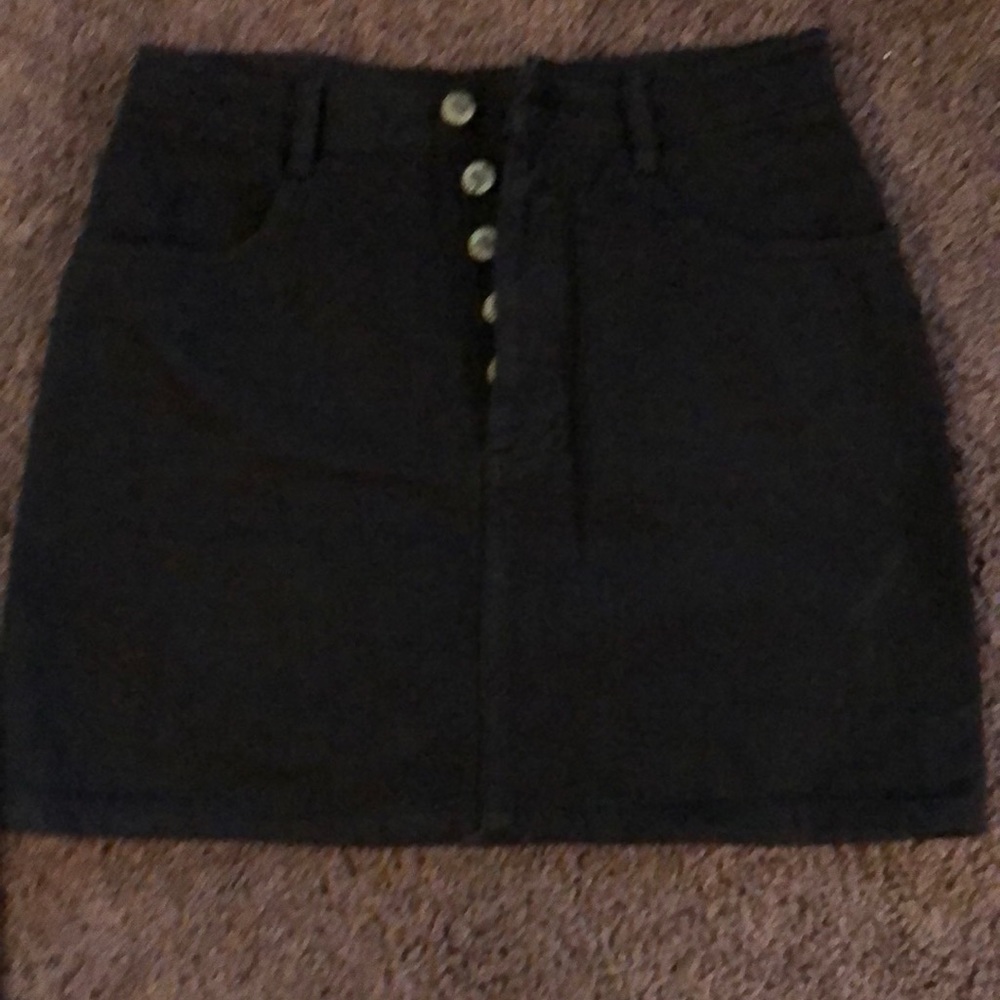 Black Brandy Melville mini skirt